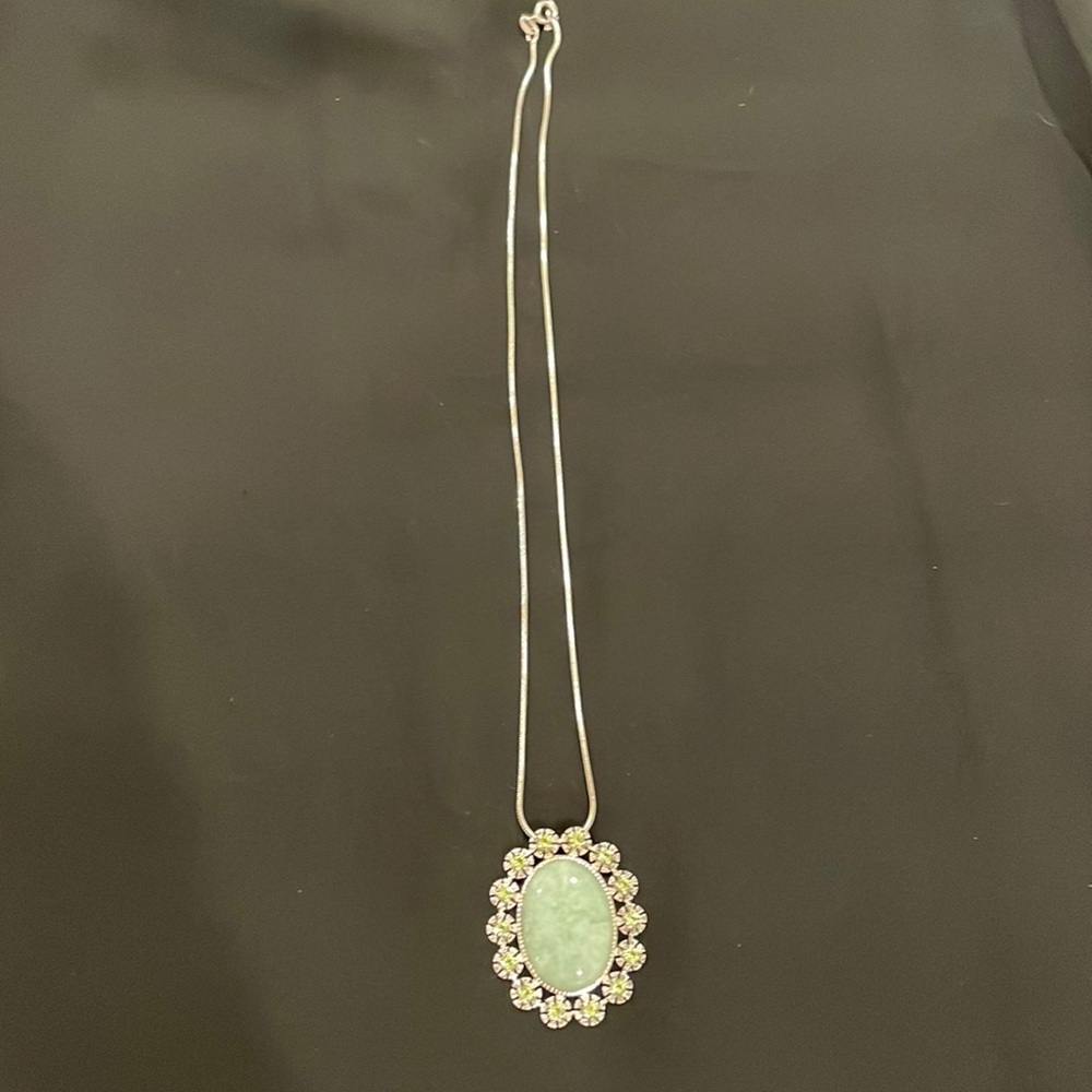 Real silver and stone short necklace.